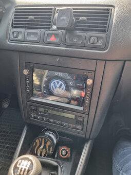VW, Škoda, Seat 7" Android 14 - s GPS a FM rádio
