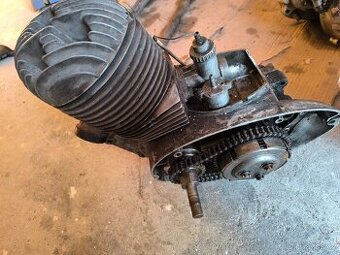 Motor Jawa 250/353