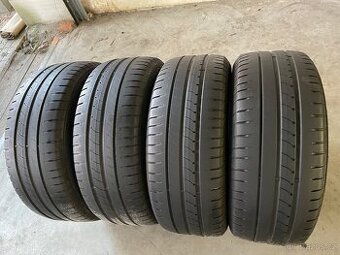 prodám letní pneumatiky 205/55/16 Goodyear celá sada