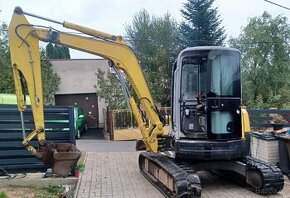 5t minibagr New Holland Kobelco E50