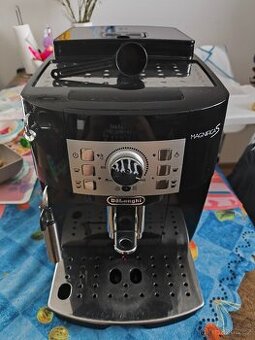 DeLonghi magnifica S