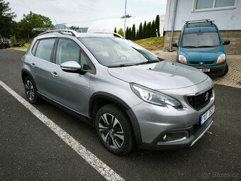 Peugeot 2008 1,2i