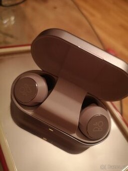 Bezdrátová sluchátka Bang & Olufsen Beoplay EQ