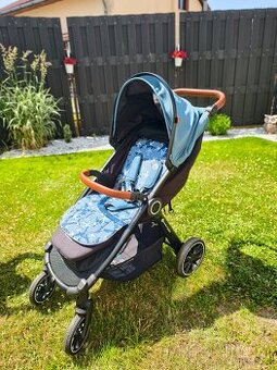 Kočárek petite&Mars street+