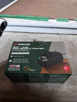 Parkside nabíječka 20v 4,5ah