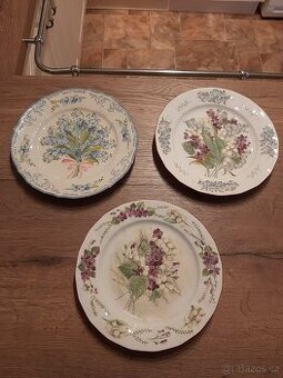Porcelánové talíře ručně malované