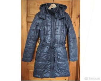 Dámský Prošívaný zimní Kabát s kapucí vel. M / 38-40