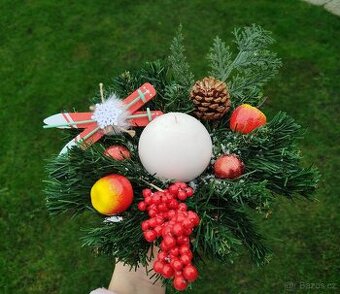 Prodám vánoční svícen ( trvanlivý)