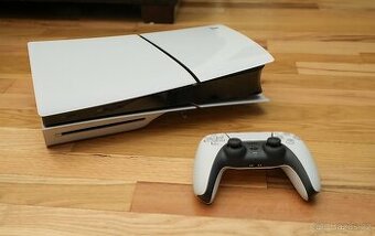 Playstation 5 slim 1tb s mechanikou 22 měsíců v záruce