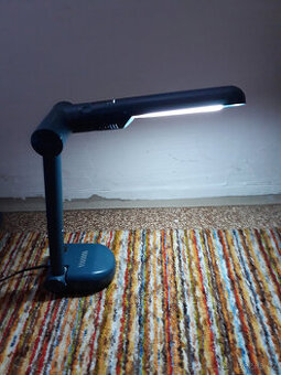 Stolní lampa - skládací a nastavitelná, se zářivkou
