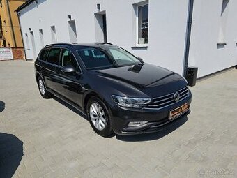 Passat B8 2,0 TDi 110KW DSG Business 2022 174tkm, NAVI,