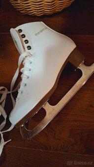 Dámské brusle č.40