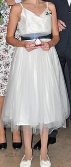 Šaty pro družičku