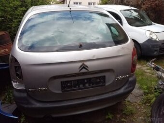 Citroen xsara Picasso 2.0Hdi na náhr.díly - 1