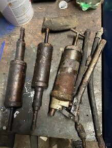 Maznice jawa čz škoda zetor tatra praga