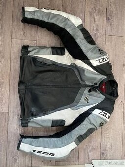 kožená bunda a kalhoty