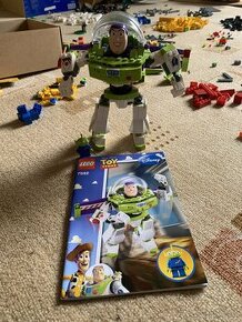LEGO 7592 Toy Story sestav si Buzze