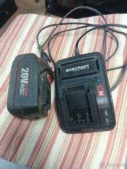 Worcraft nabíječka a baterie 4Ah
