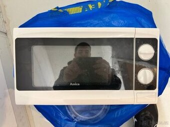 Mikrovlnná trouba Amica