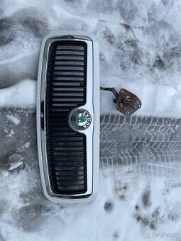 Škoda Fabia I maska kapoty bílá