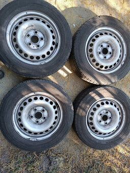 VW T5 T6 - disky 6,5x16 et52 + letní 205/65/16C