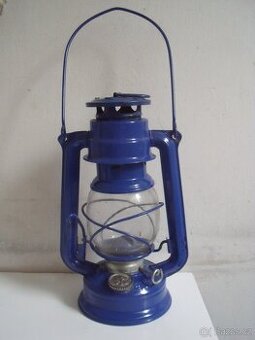 Petrolejová lampa MEVA, modrá. TOP-stav