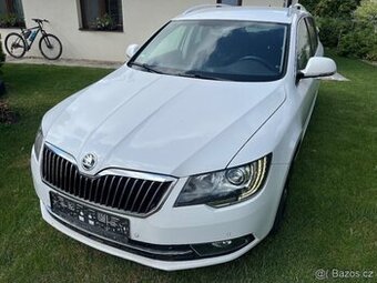 Škoda Superb 2 facelift 2014 125kW DSG Elegance