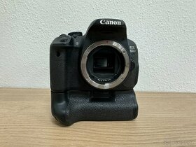 Canon EOS 650D + grip