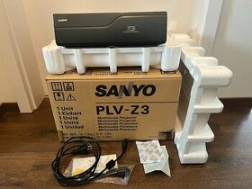 Prodám projektor Sanyo PLV Z3, originál krabice