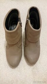 Kožené kotníčkové boty - 1