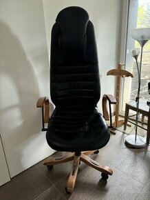 Kožená kancelářská židle