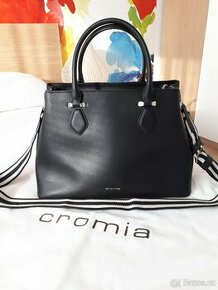 Kožená černá italská kabelka značky Cromia - 1