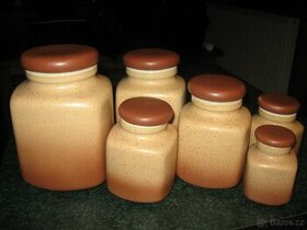 Keramické dózy