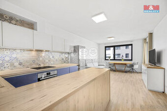 Prodej bytu 3+kk, 85 m², Praha, ul. Svatošových