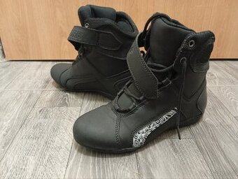 Moto boty 38
