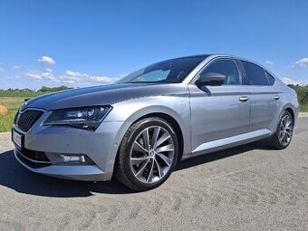 SUPERB 2,0 TDI 140 KW 4x4 L&K PANORAMA