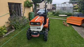 KUBOTA B1200