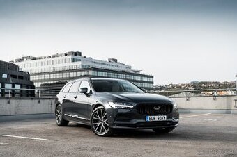Volvo V90 T8 Inscription 299 koní