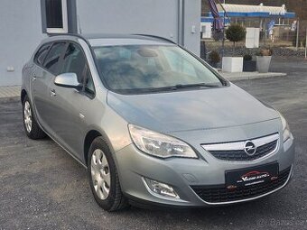 Opel Astra 1.7 CDTi 92kW ČR NOVÉ