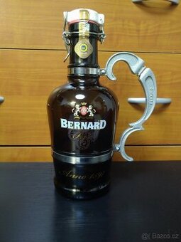 BERNARD láhev od piva - 1