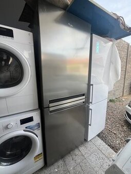 Kombinovaná lednice Whirlpool