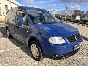 Volkswagen Caddy Maxi 2.0 TDI Life, 7 míst