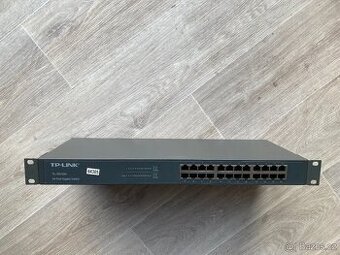 TP-Link TL-SG1024