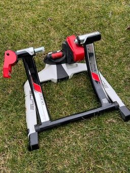 Cyklotrenažér Elite Qubo Power Mag Smart B+