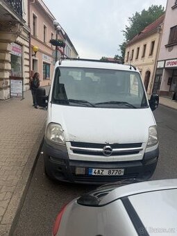 Opel Movano