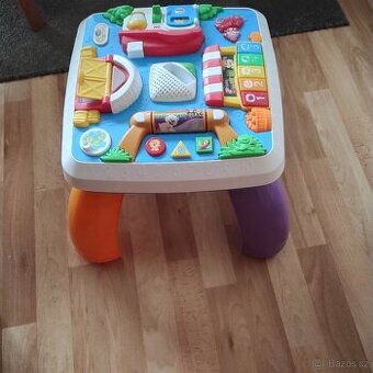 Interaktivní stolek Fisher Price