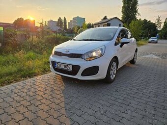 Kia Rio 2013 1.25 CVVT
