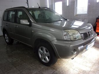 Nissan X-Trail 2,2 DCi 136