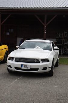 Ford Mustang  3.7 V6