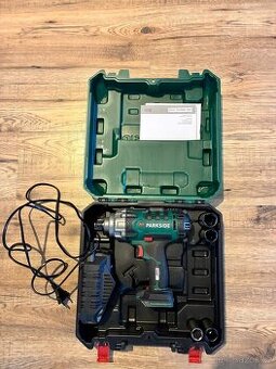 Rázový utahovák Parkside